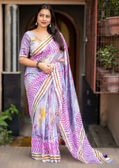 Pure chanderi spray batik saree. Pure chanderi spray batik saree.